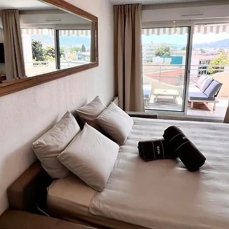 Panorama Sea View - Climatise, Parking Gratuit, Proche * Antibes