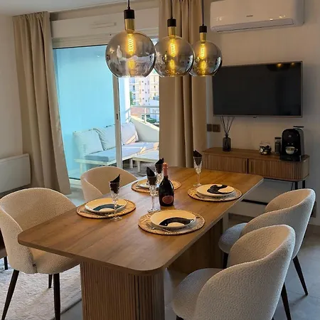 Panorama Sea View - Climatise, Parking Gratuit, Proche Antibes